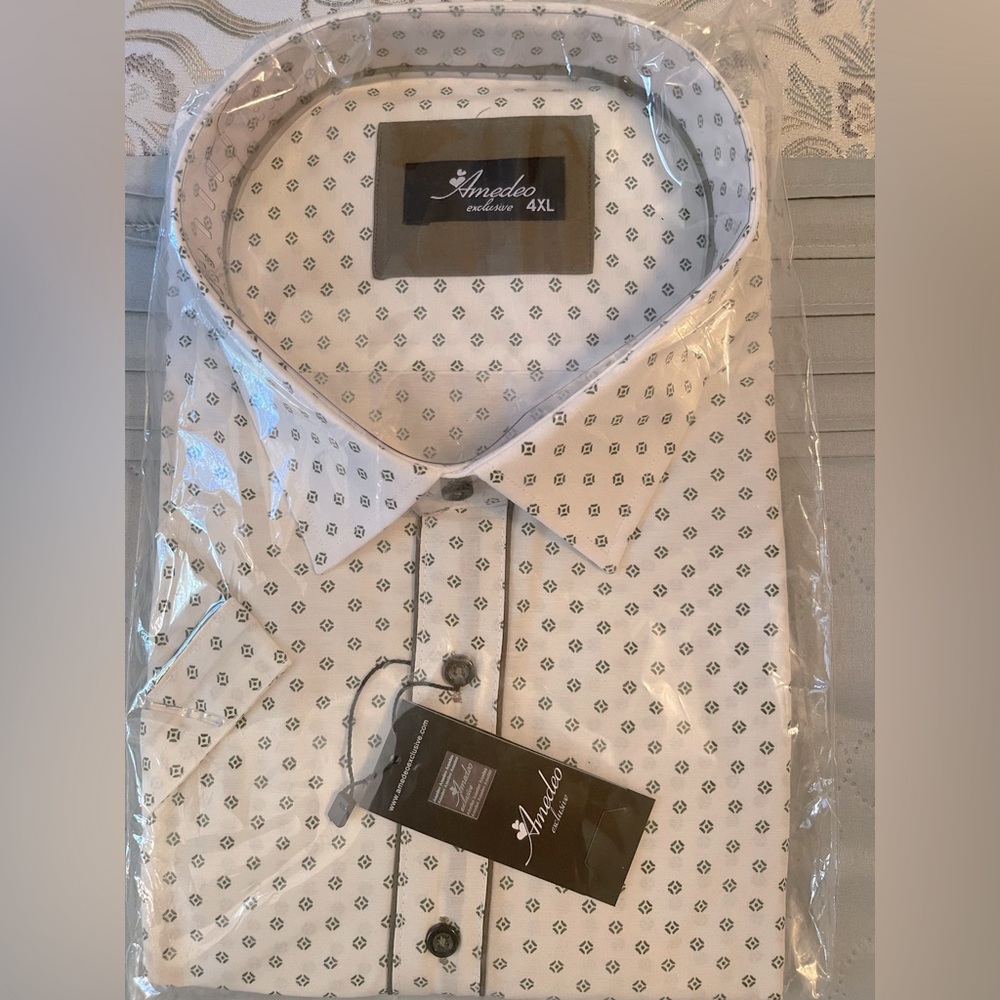 Brand New Amedeo exclusive - Cream& Green Men's 4XL dress shirt